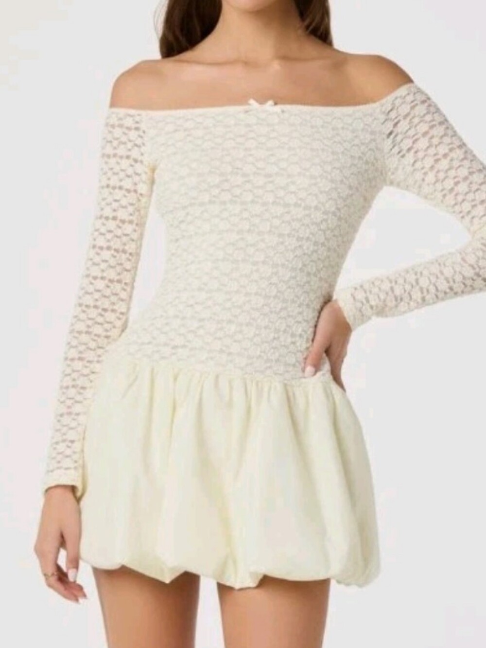 ASTR the Label Cream Off the Shoulder Bubble Long Sleeve Minidress Msrp $99